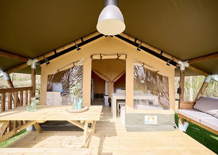 Luxury tent Glamping Germain Saint-Germain-du-Bel-Air