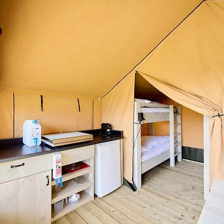 Glamping Germain Οργανωμένο κάμπινγκ