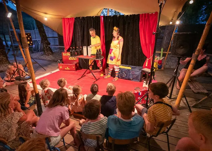 Lüks kamp alanı Glamping Germain Saint-Germain-du-Bel-Air