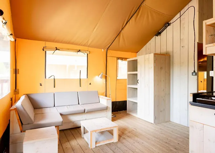 Lüks kamp alanı Glamping Germain *